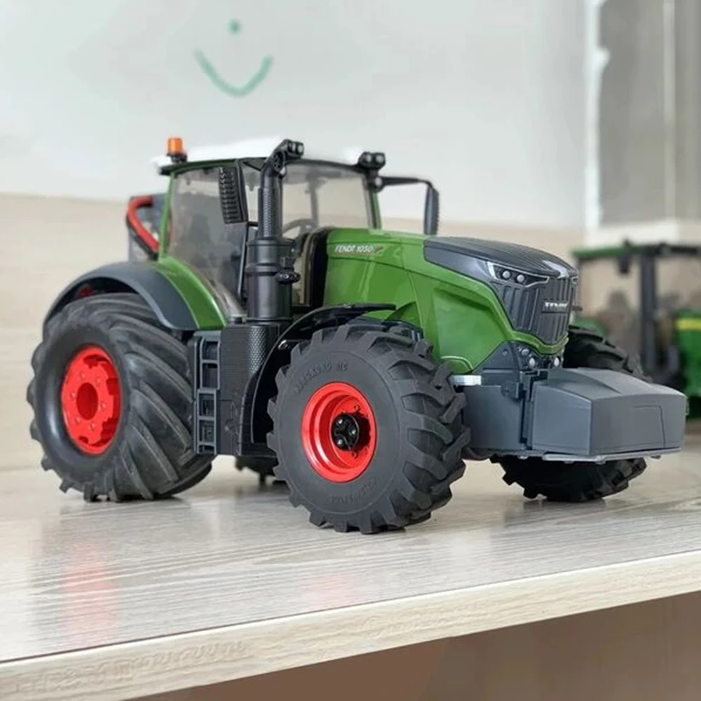 1/16 RC 4x4 Metal Tractor R4WD with Differential Lock RTR Wheeled Tractor Construction Machinery Model RC Car BoyToy