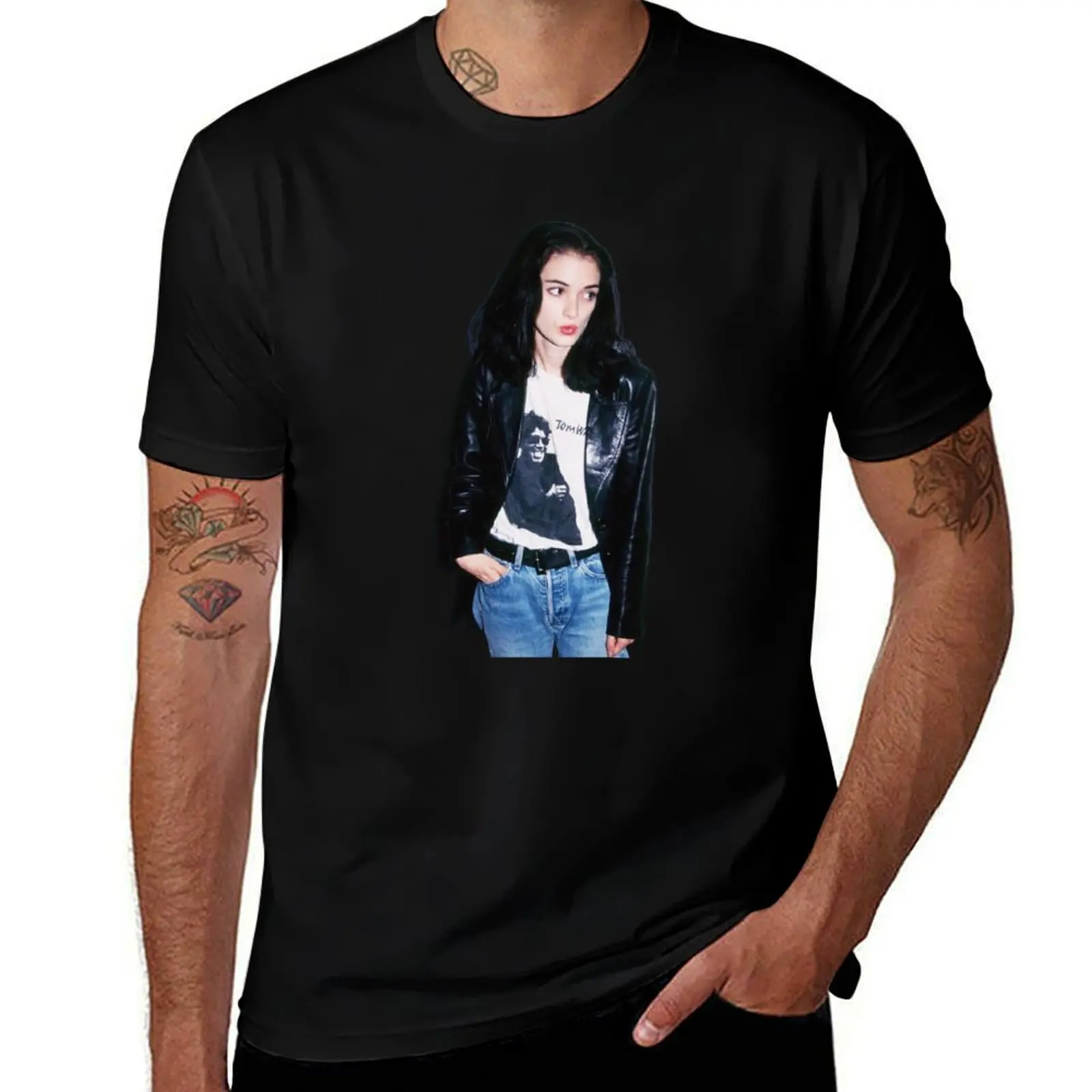 

Winona Ryder T-Shirt man graphic t shirt t shirt personalised man t shirts high quality luxury brand T-shirt