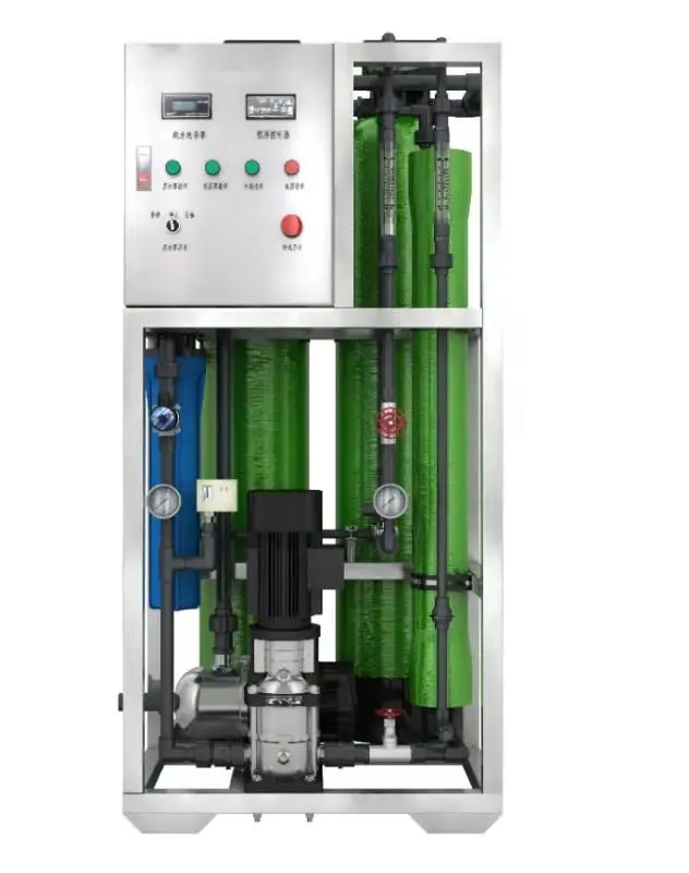 Dispositif mobile de traitement de l'eau RO