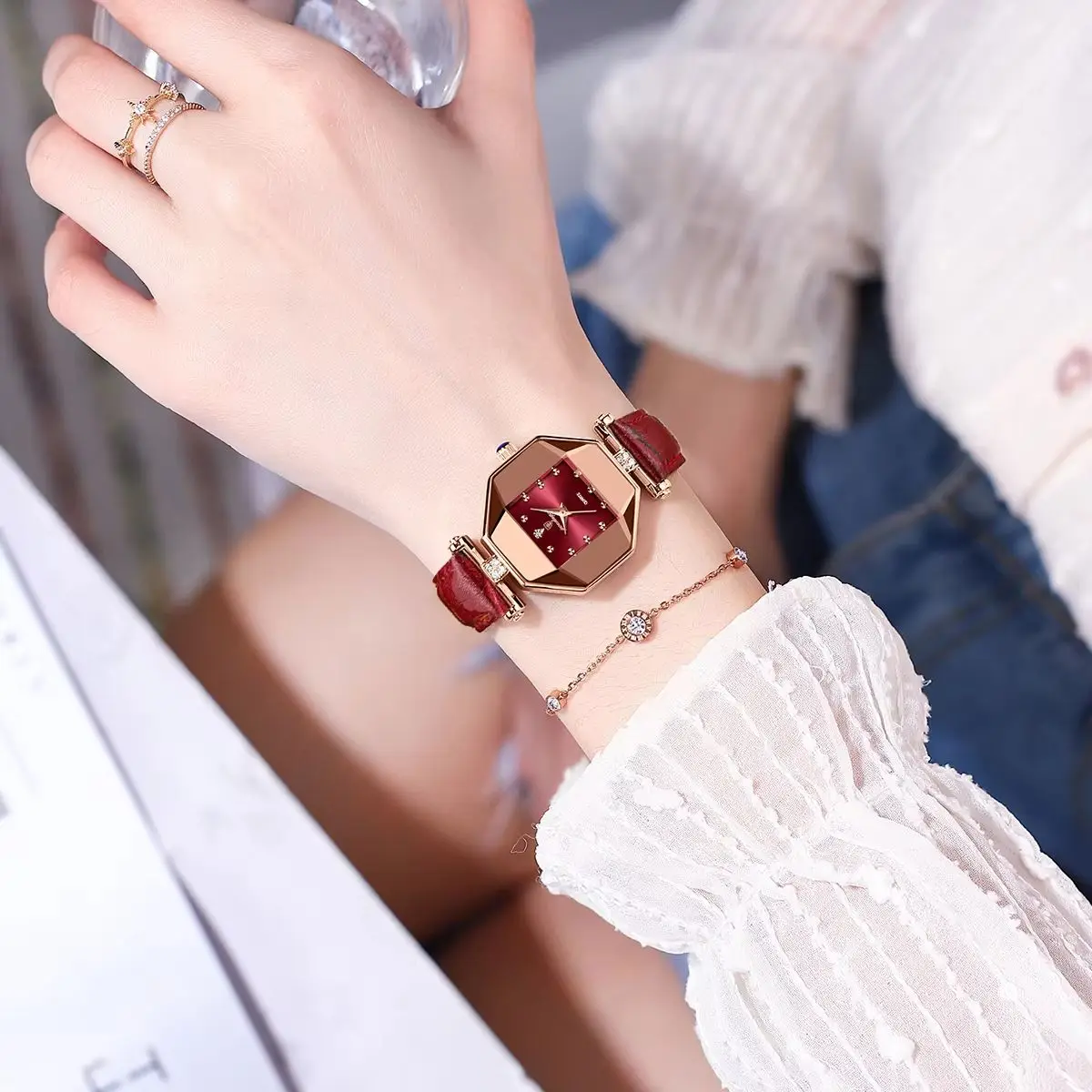 POEDAGAR Elegant Fashion Woman's Watch Waterproof Leather Quartz Watches For Women Luxury High Quality Casual Dress Ladies Watch