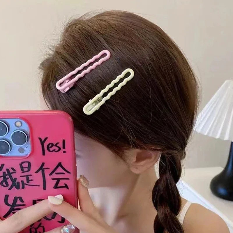 2개/세트 생기 넘치는 틴티드 헤어 클립, 금속 추상 덕빌 사이드 앞머리 클립, Y2k 헤어 액세서리