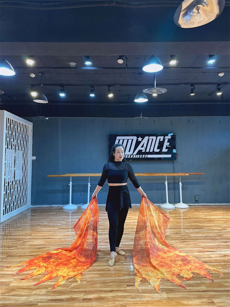 2 szt. Flagi do Tańca Świętego, Chwały, Rekwizyty dla Tancerzy, Dodatek do Kostiumu z Elastycznym Prętem, Pochłaniające Ogień Płomienie Czerwone