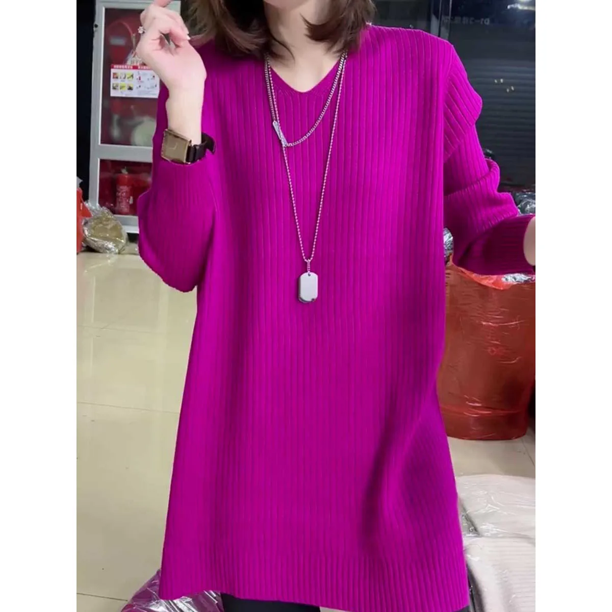 Pullover di media lunghezza con scollo a v di grandi dimensioni maglione autunno inverno donna camicia lunga con fondo in maglia maglione lavorato a maglia allentato Casual femminile 4XL