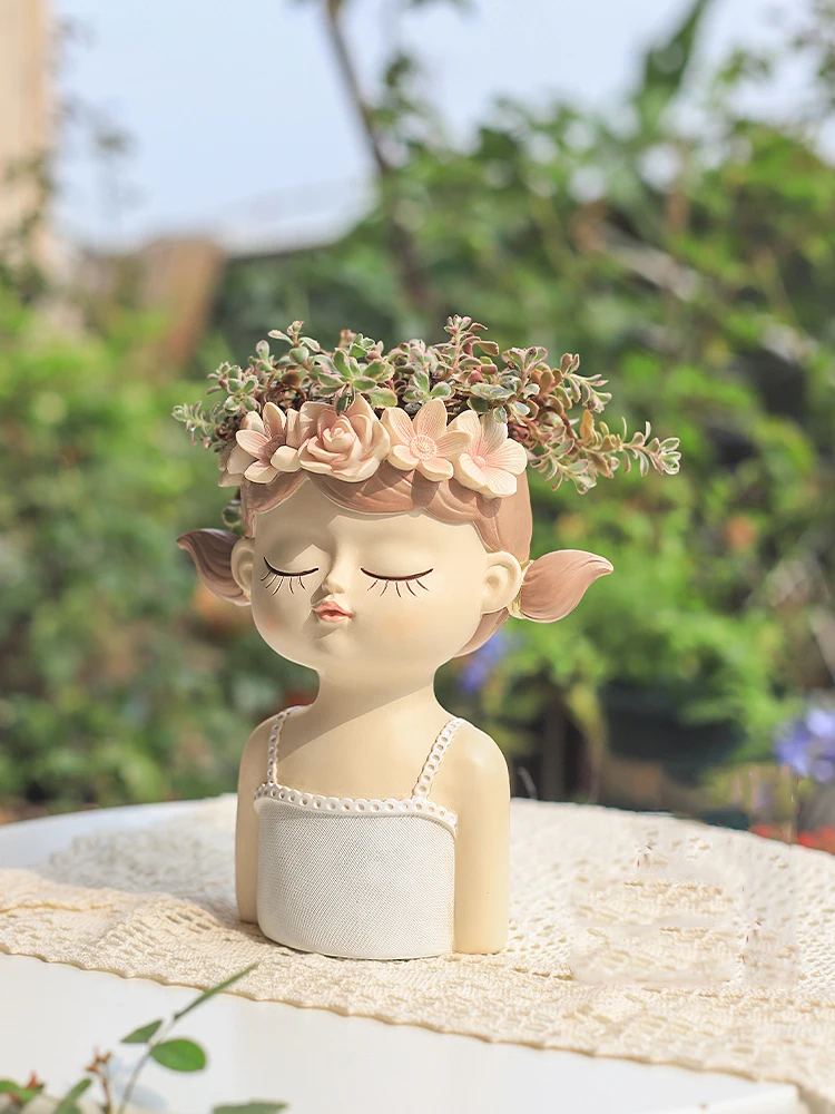 20cm/ 7.8inch Fairy Planter for Succulents Air Plants Resin Cute Girl Flower Pot Decorative Figurines Garden Home Tabletop Decor