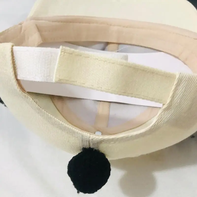 

39BD Novelty Ear Baseball Caps Adjustable Strap Cartoon Snot Dog/Bear Hat Daily Use