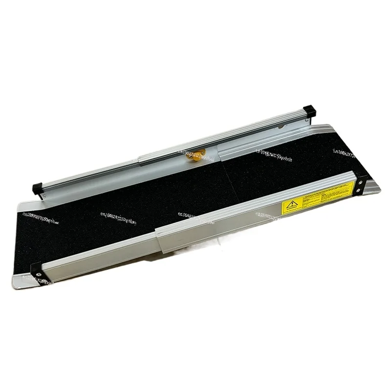 

Инвалидная коляска Assist со ступенчатым артефактом, выдвижная алюминиевая рампа