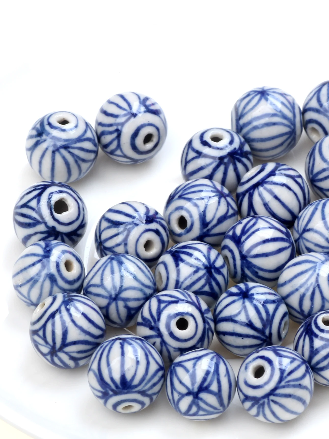 6Pcs/Lot Ceramic Loose Bead DIY Hand String Jewelry Accessory Material 8-15mm Circular Hand-Painted Bue And White Pattern
