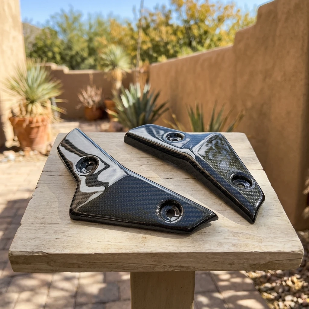 

Motorcycle Carbon Fibre Side Radiator Fairing Cover for Triumph Street Triple 765 2021-2022