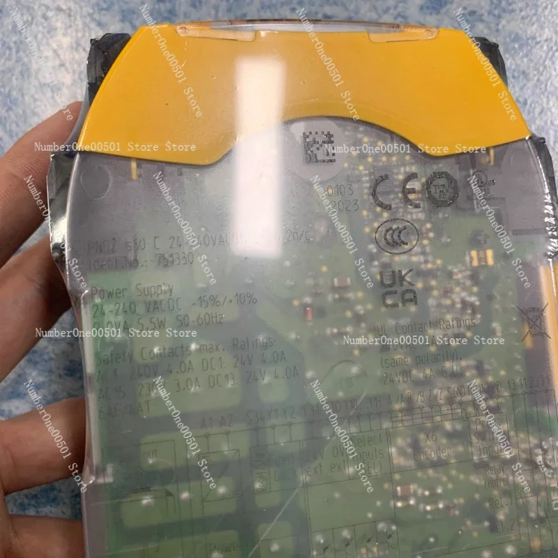 Safety relay PNOZ s30