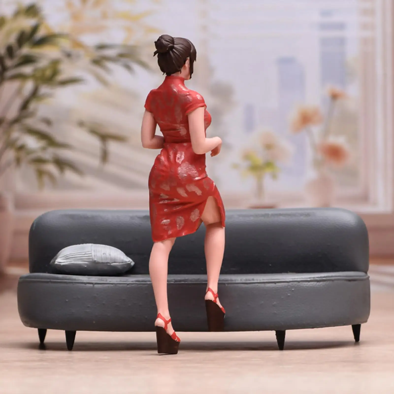 

Масштабная модель девушки в ципао 1:18, реалистичная 3D-фигурка для ролевых игр, игрушка из смолы для декора рабочего стола и песочницы