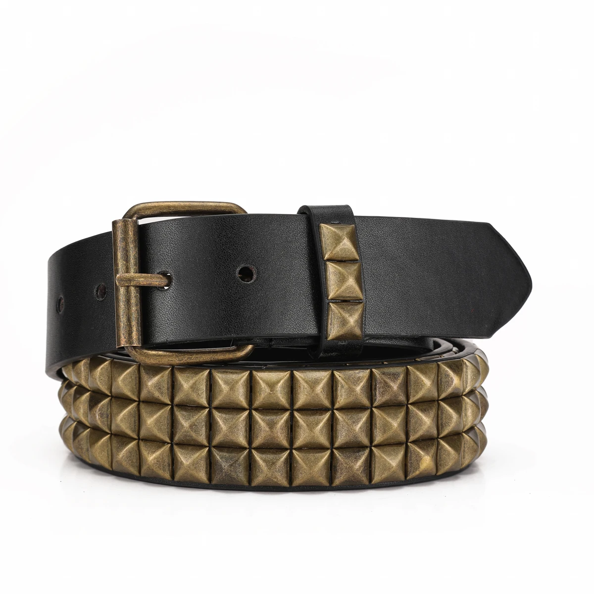 A Unique, Fashionable and Trendy Hand-Rivet Gothic-Style Pin-Buckle PU Belt Suitable for Men, Women and Teenagers