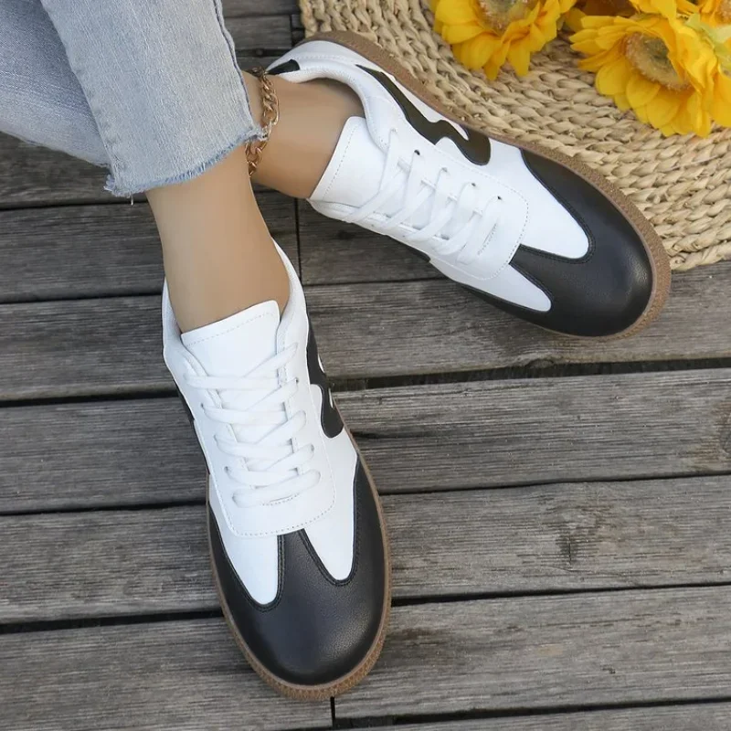 New Fashionable Flat Large Size Women's Casual Sports Shoes Comfortable Color Matching Student Sneakers White Shoes image 5