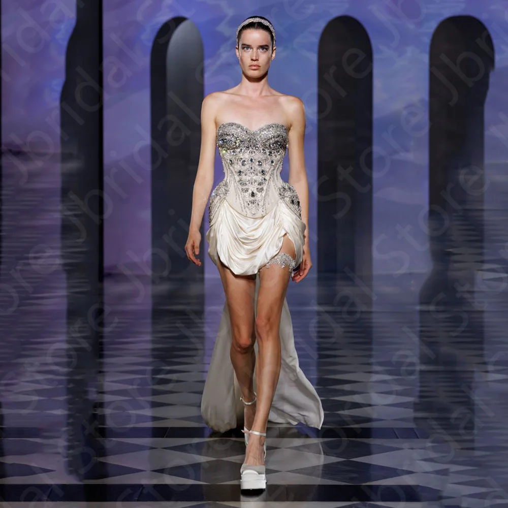 

Customized New Arrival Luxury Wedding Dresses Crystal Beaded Bridal Gowns Sweetheart Bride Dress Mini Length Wedding Gowns Short