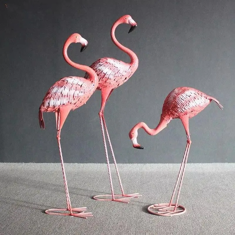 High Quality Wrought Iron Modern Realistic Flamingo Decoration Removable Design for Garden Christmas Wedding Party Decor
