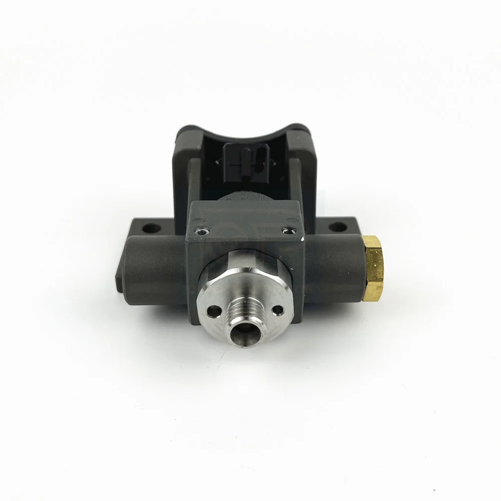 OEM 1791538 1819790 0444011023 1674661 One Piece Injection Nozzle Urea Dosing Module Valve