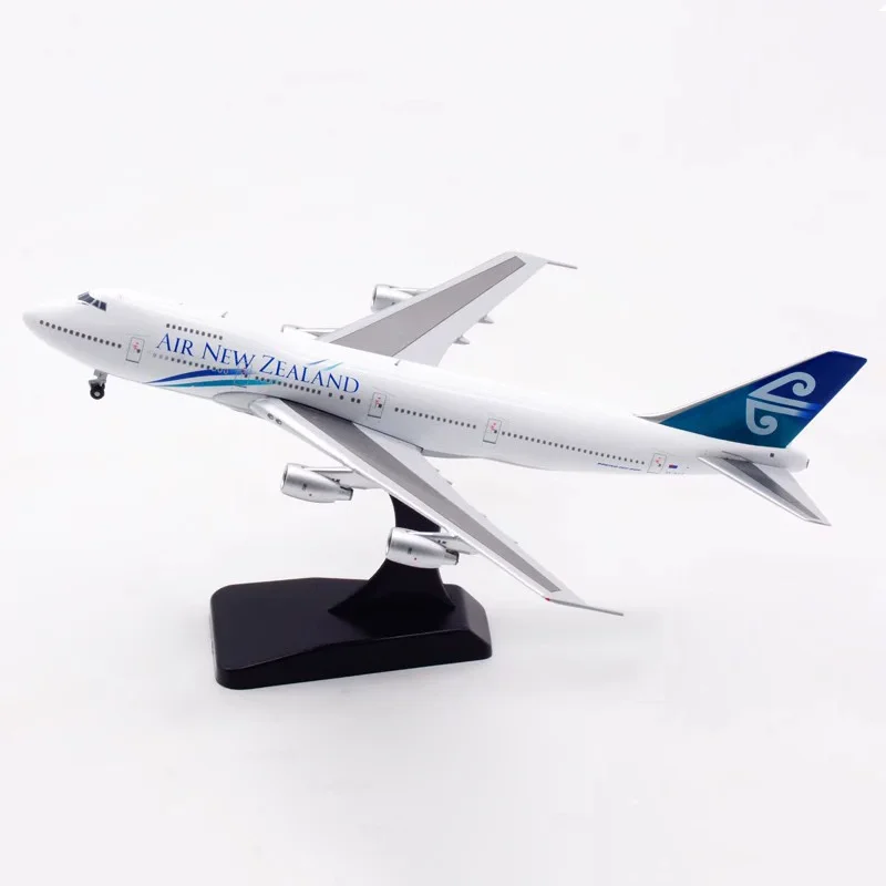 

Diecast 1:400 Scale Air New Zealand B747 B747-200B ZK-NZY Alloy Aircraft Model Adult Fans Collectible Souvenir