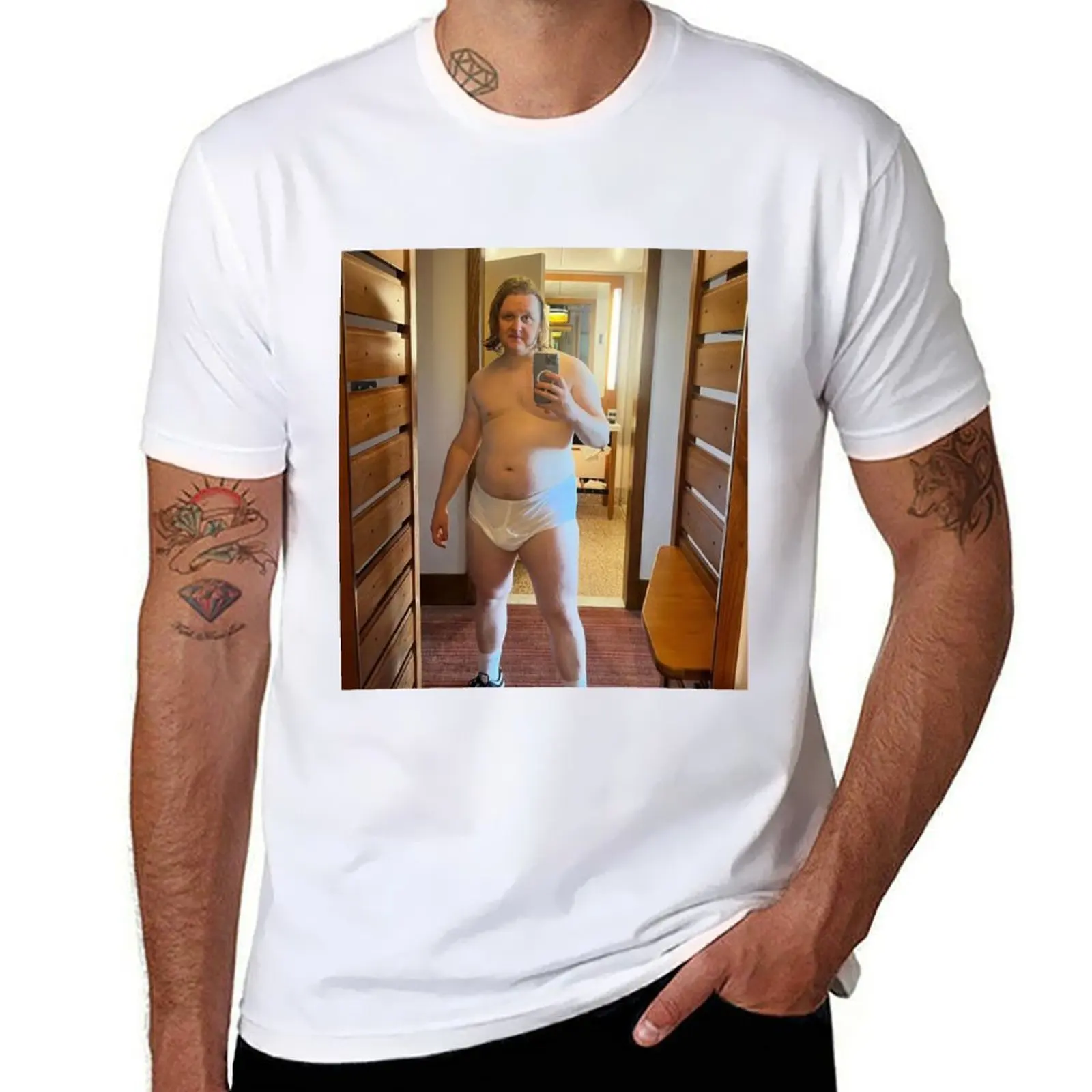 

Lewis Capaldi T-Shirt anime t shirts for man man t shirt designer T-Shirt