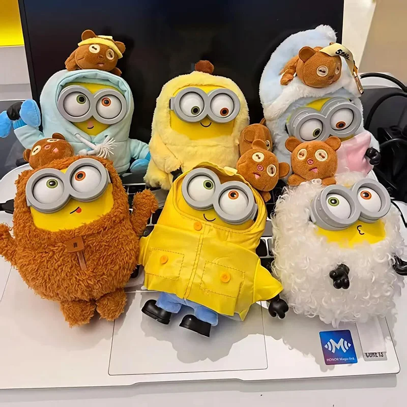 

52TOYS Minions Good Friends Together Series Vinyl Pendant Blind Box Desktop Ornament Collectible Trendy Toy Christmas gift