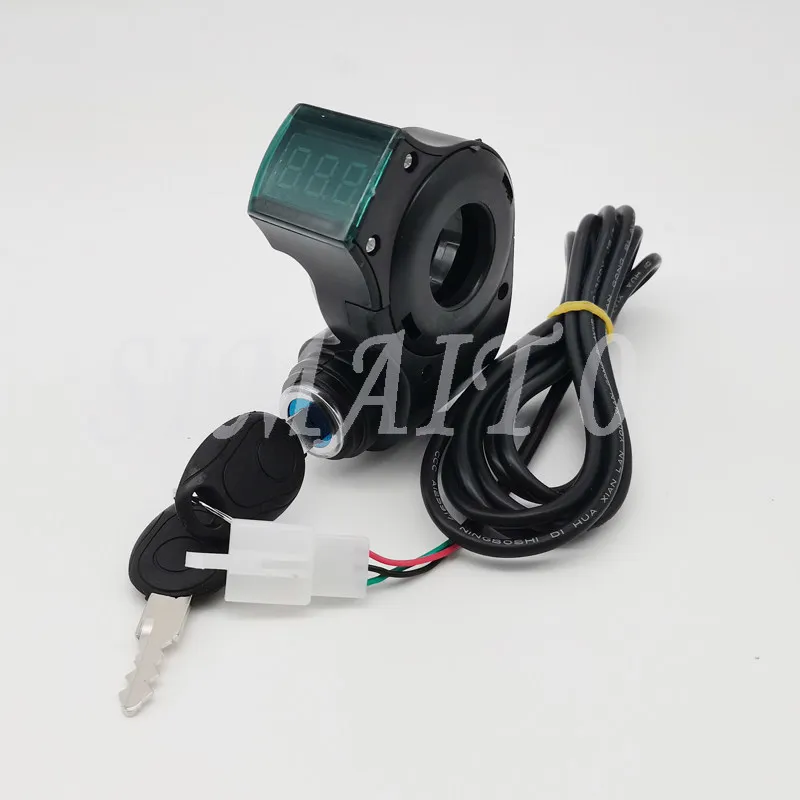 Green screen digital display voltage live door lock switch cable length 2 meters voltage display electric vehicle 1-99Vuniversal