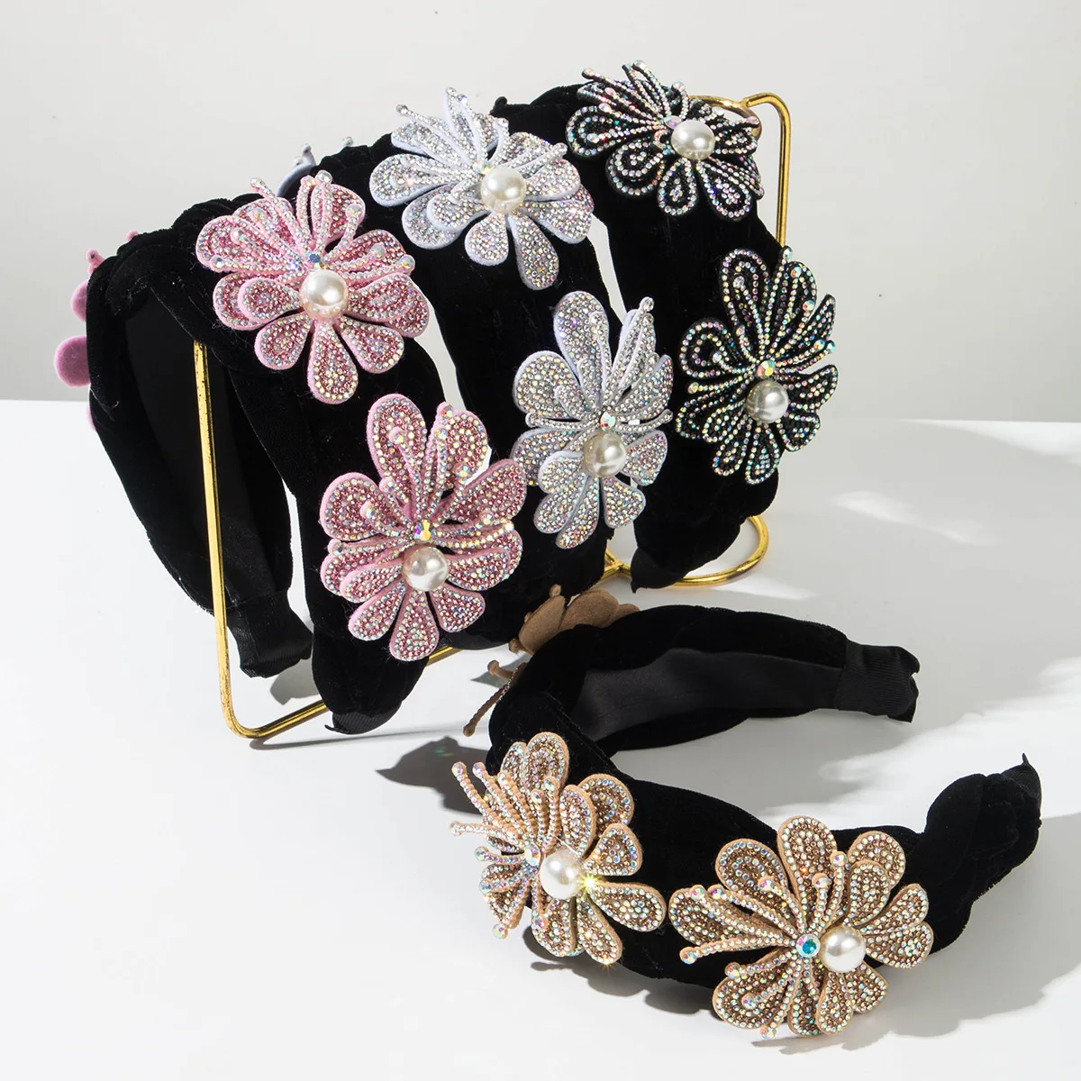 

Vintage Baroque Full Diamond Pearl Three Flowers Handwoven Wide Headband Party Hair Accessory