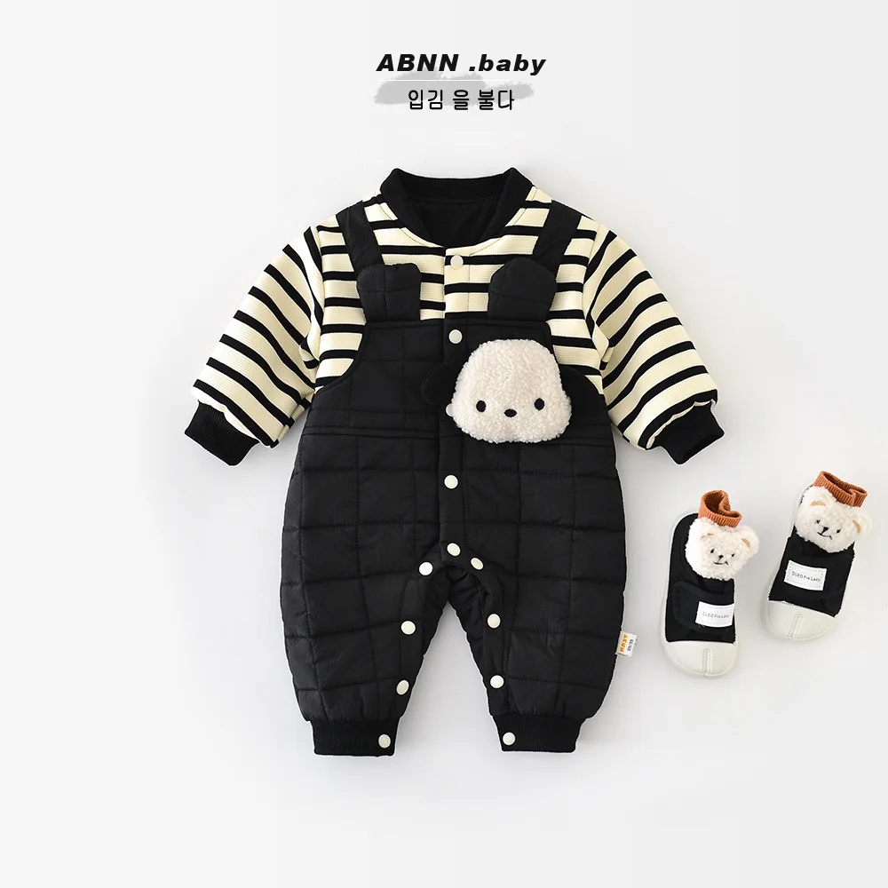 2025 Winter New Baby Warm Fleece Romper Infant Boy Girl Striped Splicing Jumpsuit Plus Velvet Thick Newborn Clothes 0-24M