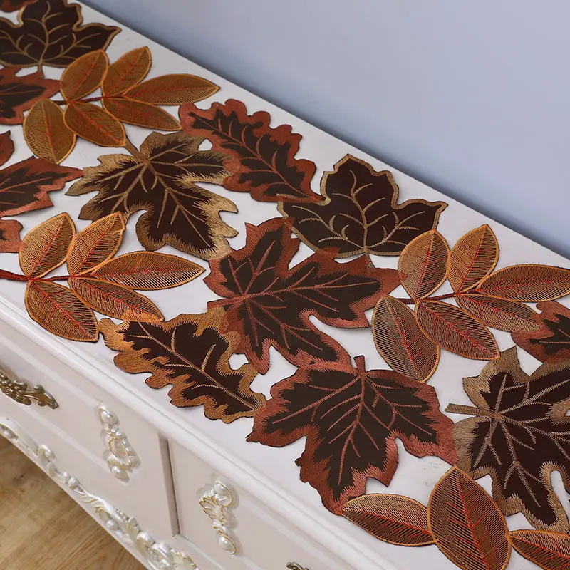 Autumn Maple Leaf Hollow Embroidery Table Runner Farmhouse Thanksgiving Harvest Decor Rustic Long Table Decoration Placemat
