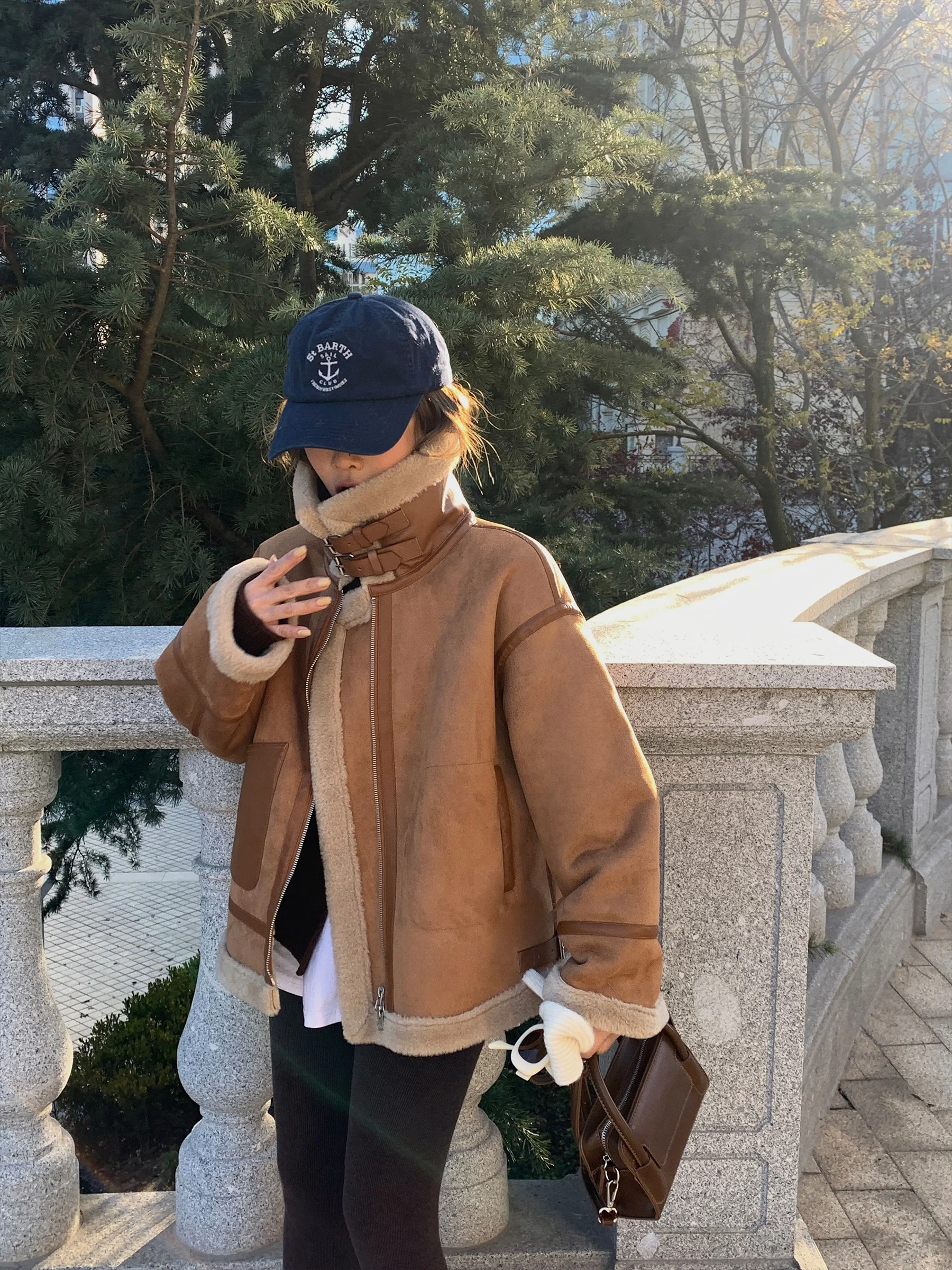 

Cool Deemo Motorcycle Jaet Women's Winter Faion Korean Sle Stand Collar Frayed Hem Straight Cut Polyester Long Sve Z...