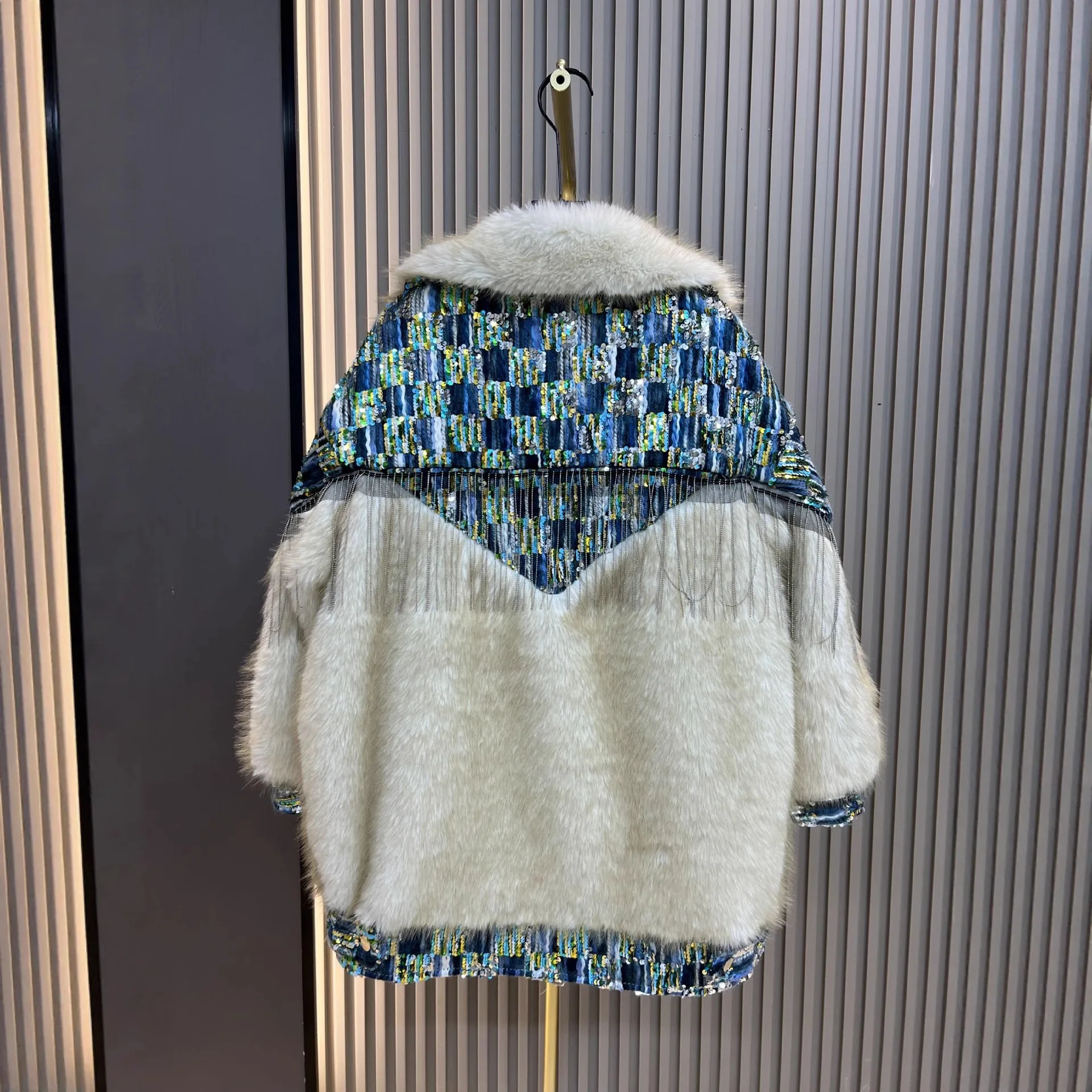 Kurtka zimowa 2025 z imitacji futra lisa, styl koreański, luźny krój, modny płaszcz z cekinami, elegancki, casualowy, zapinany na zamek, wełniany, jednoczęściowy, jaquetas