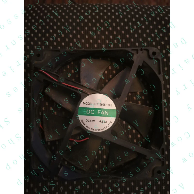 

Вентилятор охлаждения PP+For BTF14025H12B DC12V 0.65A, 2-контактный, 140*140*25 мм