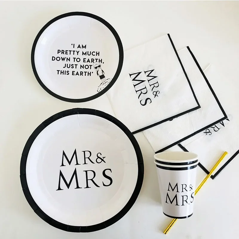 Mr & Mrs Party Wedding Letter Plate Disposable Tableware Sets Paper Plate Cups Napkins Bride Shower Engagement Party Supplies