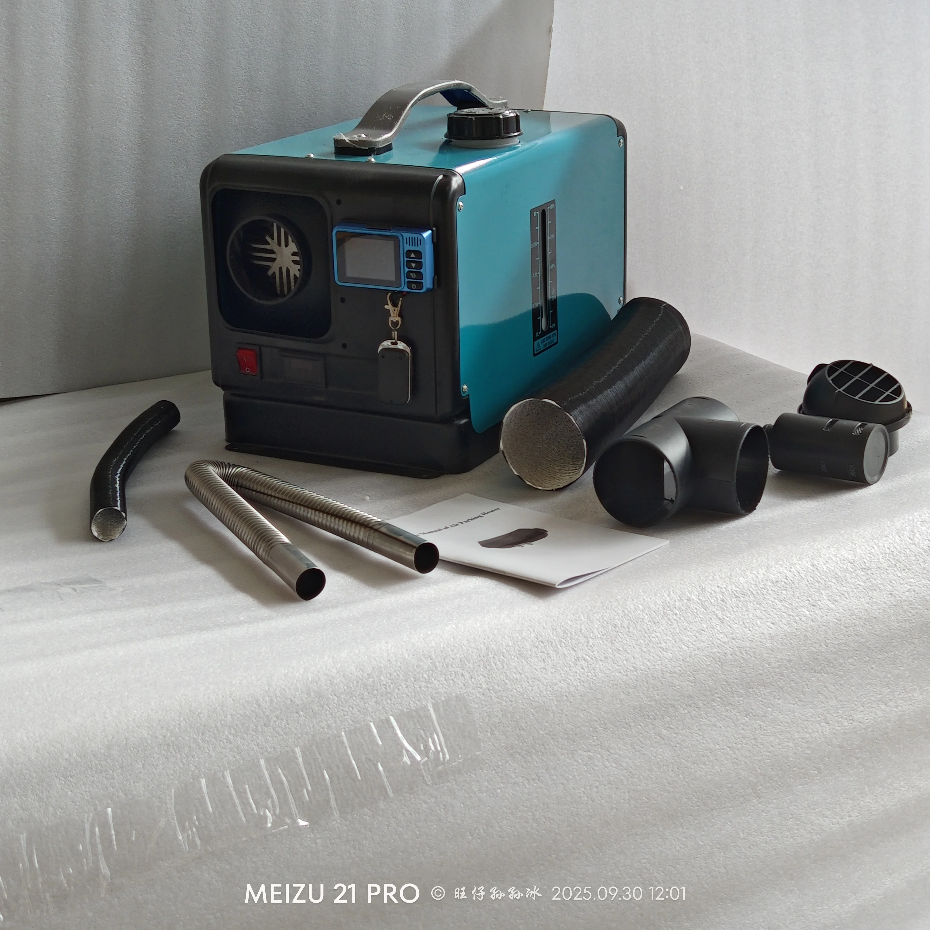 2025年新型ディーゼルヒーター 220V ポータブルエアヒーター 5KW パーキングヒーター 12V 24V 車、トランク、船舶、キャンプ、または家庭用