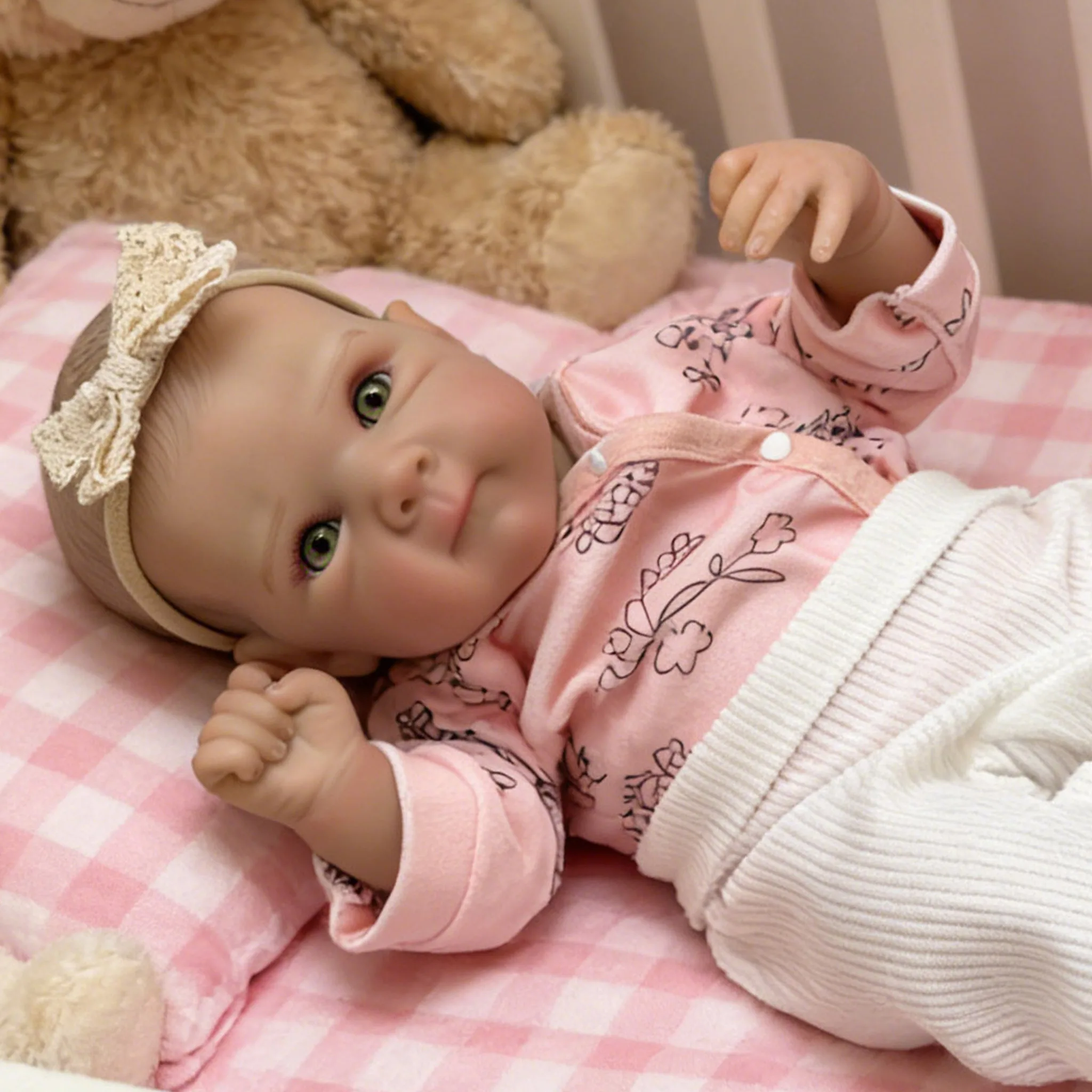 18inch Lifelike Cuddly Reborn Doll Bettie Soft Cloth Body Multiple Layers Painting 3D Skin with Hand Paint Hair Visible Veins