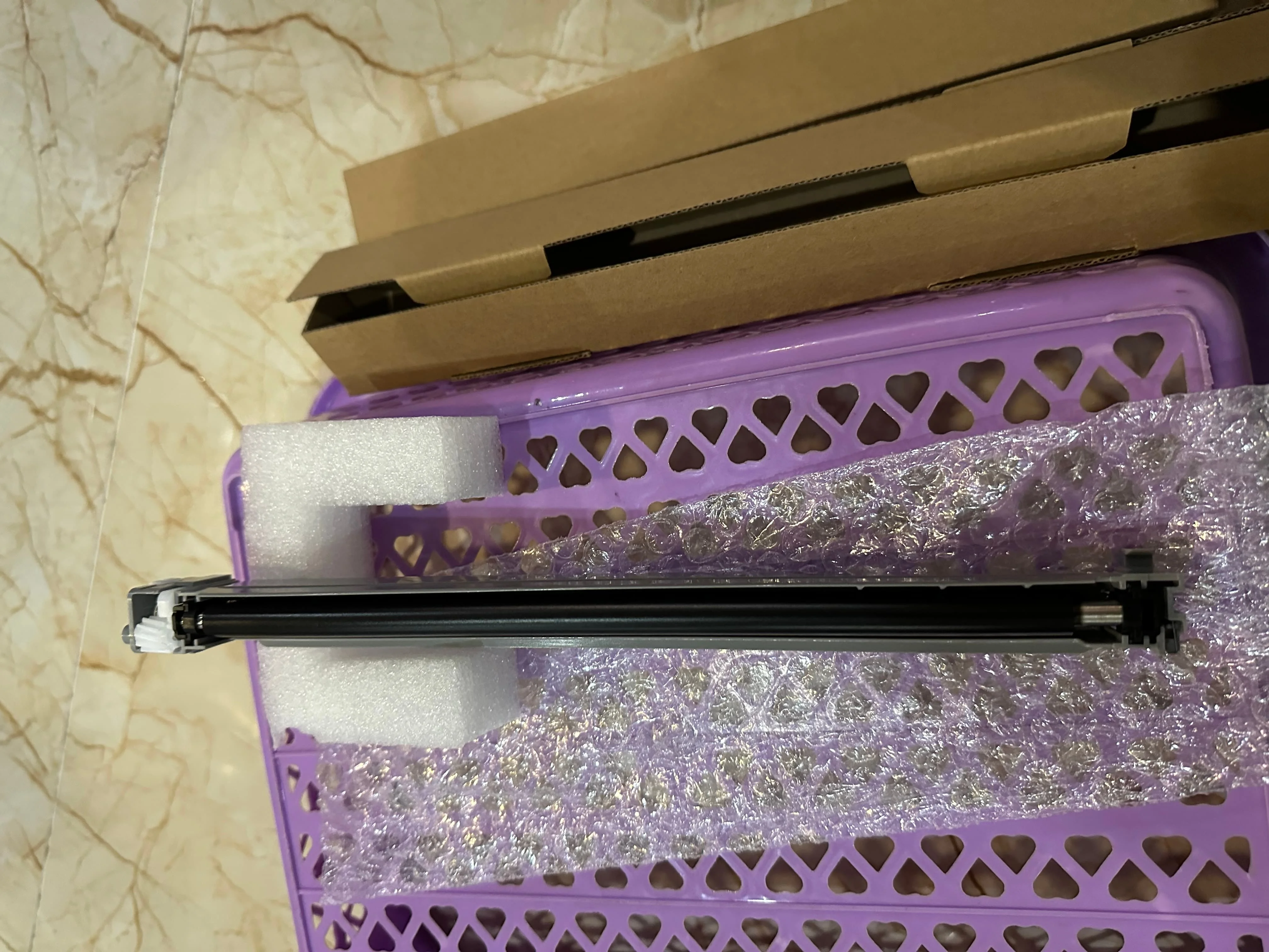 

Основный зарядный ролик MC-3100 в сборе для KYOCERA M3040 M3145 M3540 M3550 M3560 M3645 M3655 M3660 P3045 P3050 P3055 P3060 P3145