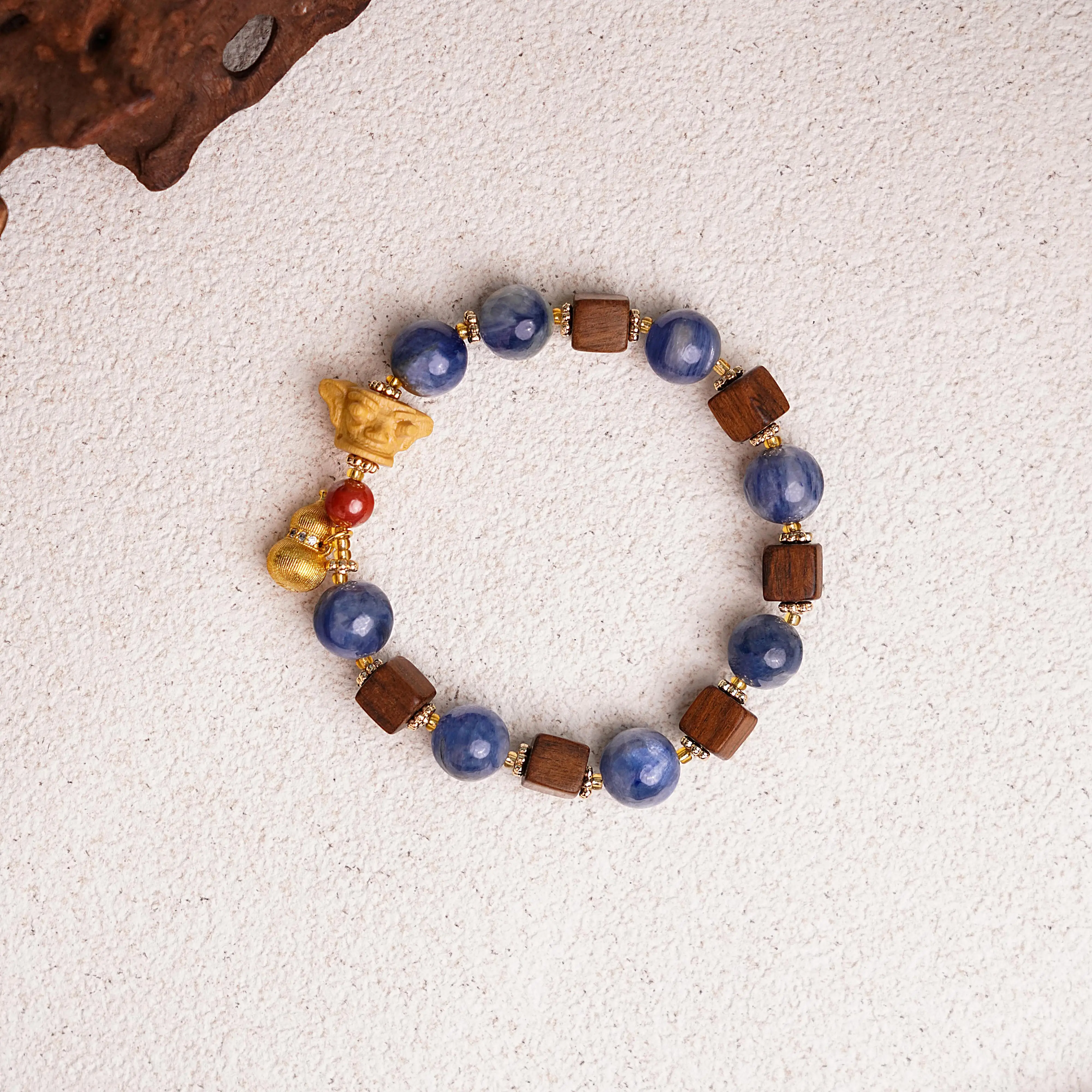 Bracciale con ametista blu e ametista a 3 stelle