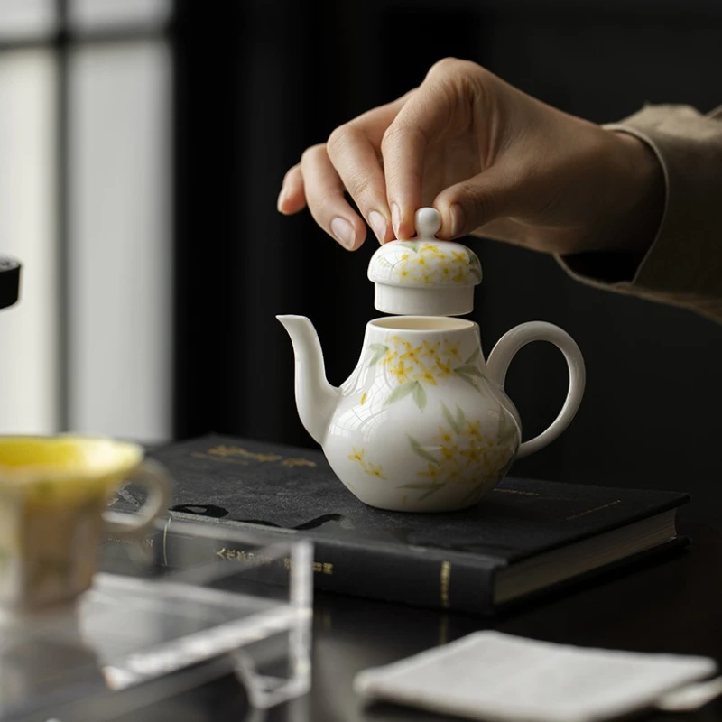 

125 мл белый фарфоровый чайник с ручной росписью османтуса, бытовой большой чайник, одинарный горшок с фильтром, чайный сервиз кунг-фу, горшок с ручкой