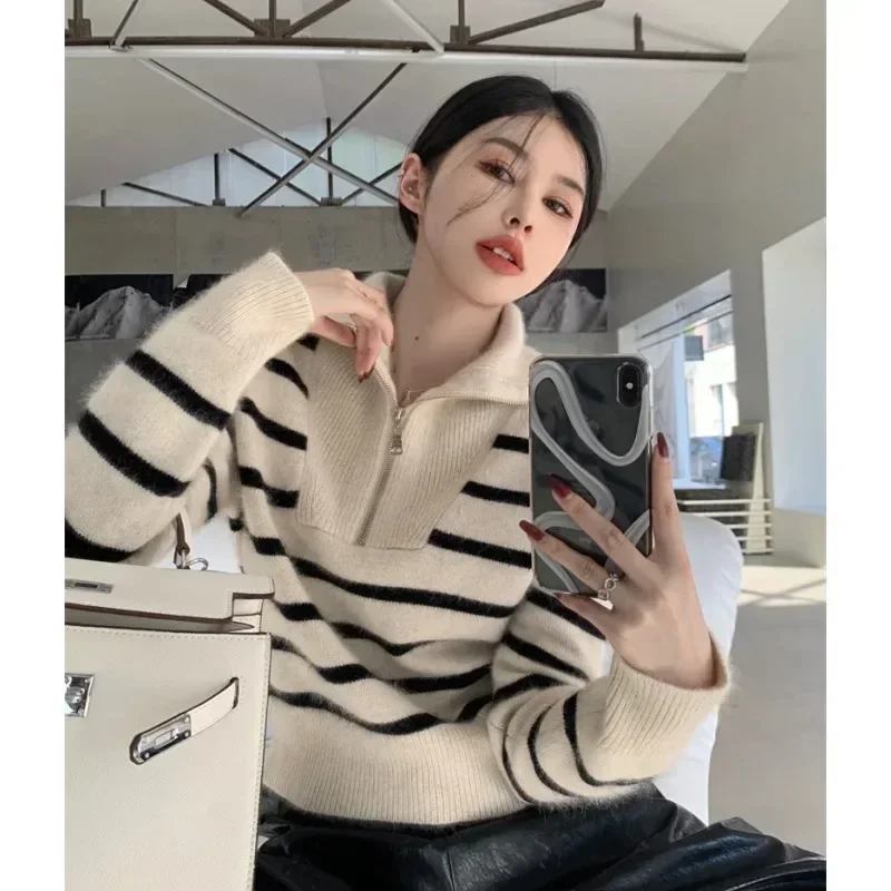 French Retro Stripe Knitted Sweater Women's Short Cropped Pullover Vintage Chic Lapel Design Spring Autumn Zip Up Top 5