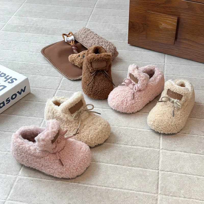 

Girls' Sweet Solid Warm Thick Velvet Low Top Casual Cotton Shoes 2025 Winter Childrens Fashion Versatile Plush Comfortable Flats