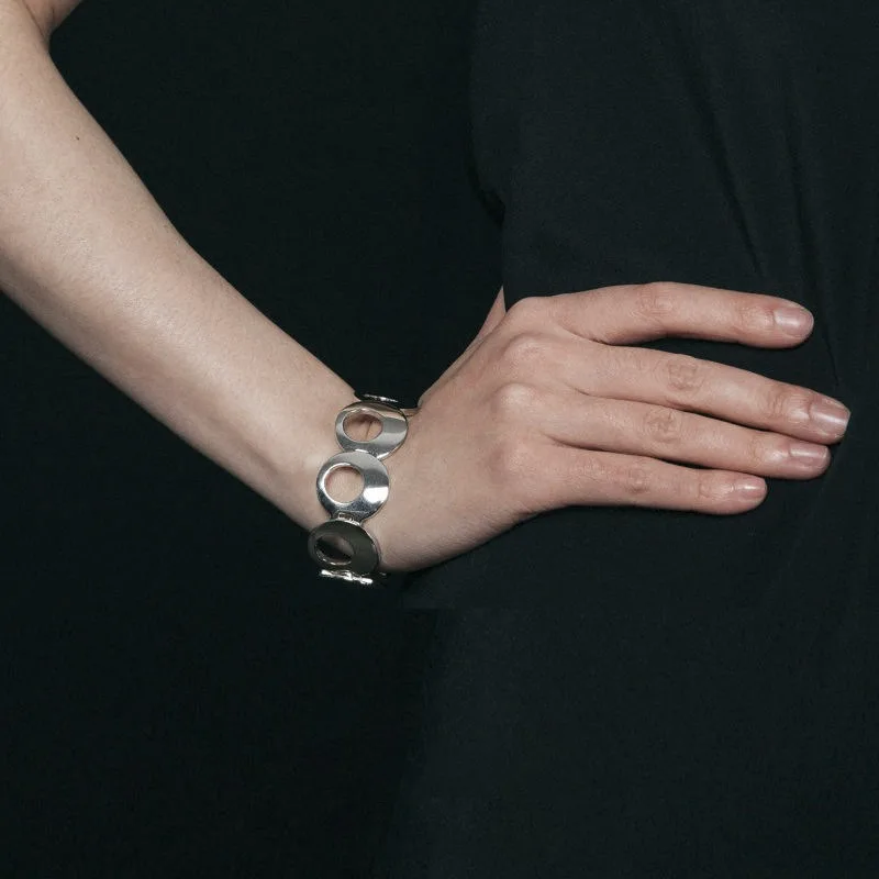 Unisex Niche Watch‑Band Style Bracelet, Unique Fashion Statement Wrist Jewelry for Daily Casual Wear