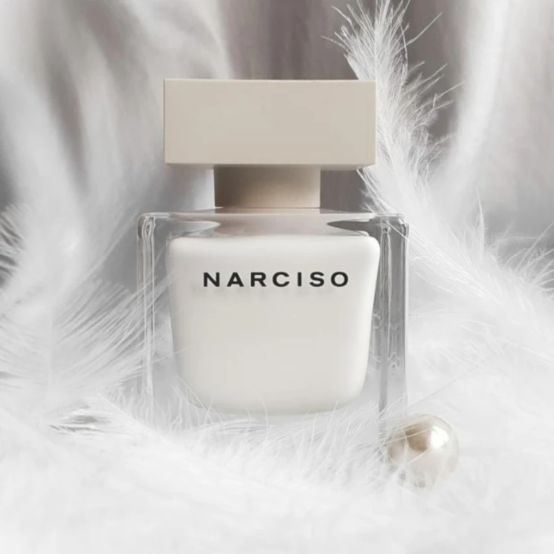 Eau de Parfum Femenina de 100 ml, Aroma Seductor de Larga Duración con Notas Románticas y Hormonales para Mujeres Elegantes y Seguras de Sí Mismas