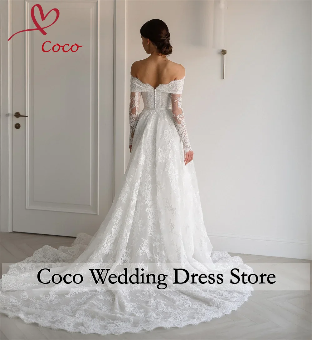 Customised Luxurious Lace Wedding Dress Boat Neck Long Sleeves Back Zipper Buttons Court Train Bridal Gown Vestido De Noiva