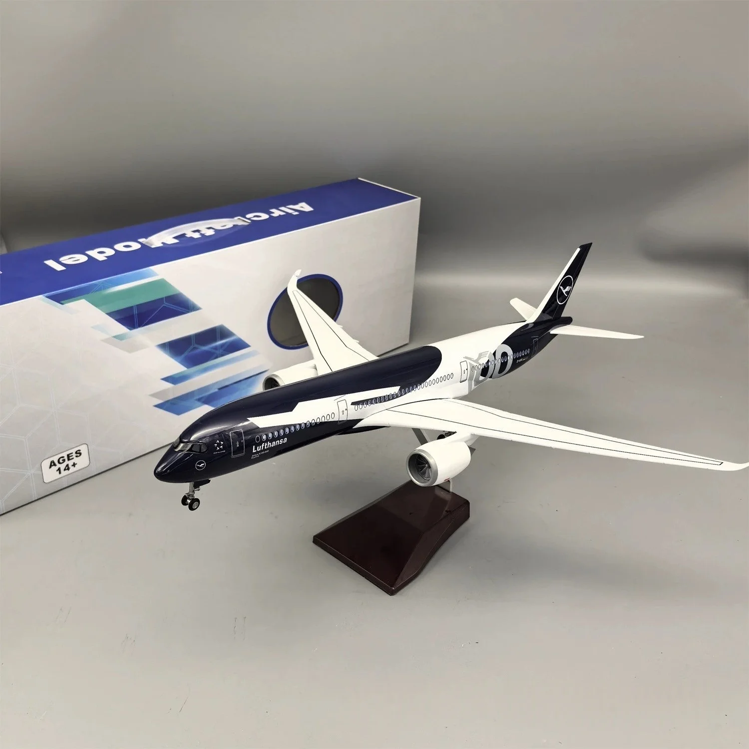 Lufthansa A350 100years Miniature Airplane 1/130 Scale Planes Model Collectible Aircraft Resin with Light &Wheel Display Gift