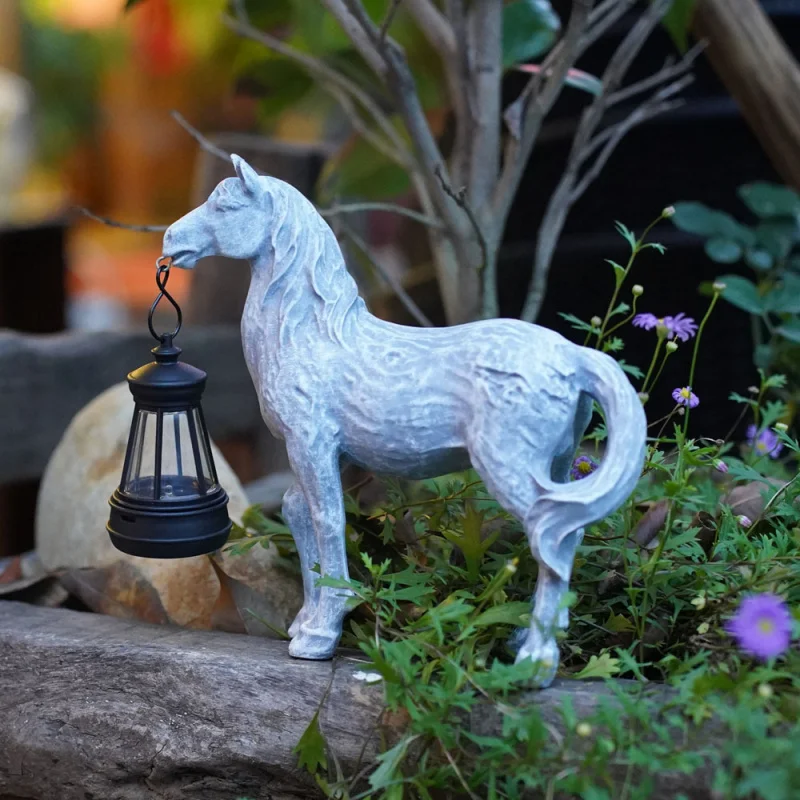 Solar-powered resin horse garden ornament for yard, garden, and balcony decoration, outdoor landscaping