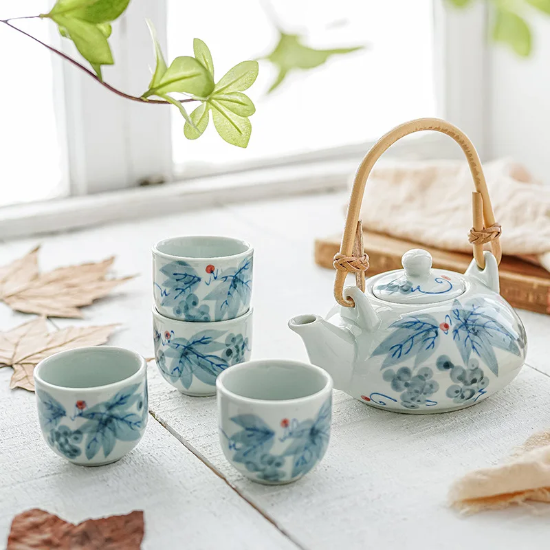 

Hand Painted Porcelain Tea Set 1 Teapot 4 Cups Large CapacityHigh TemperatureUnderglaze for Floral Tea Home Office Chinese Style