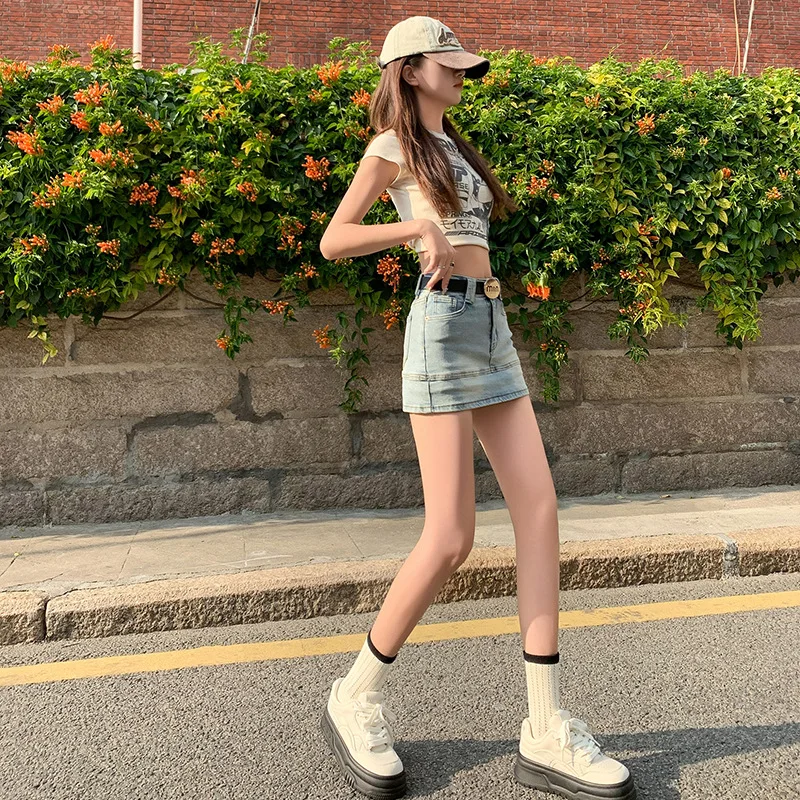 

Light Blue Denim Skirt for Women in Summer 2024 New High Waisted Elastic Sexy Spicy Girl Anti Glare Buttocks Wrapped Short Skirt