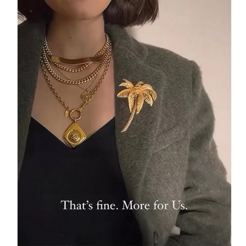 Vintage Gold Palm Tree Brooch Paved Rhinestone Tropical Style Suit Coat Women Lapel Pin