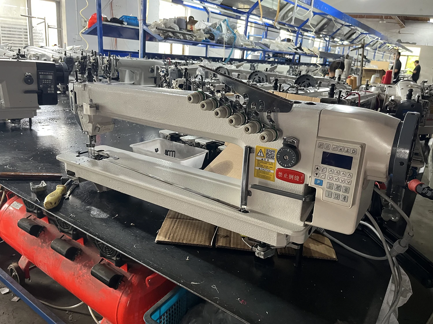 CP-056T/56L Cheap Price Long Arm 56 cm Space Canopy Fabric Sunscreen Advertising Cloth Sewing Machine