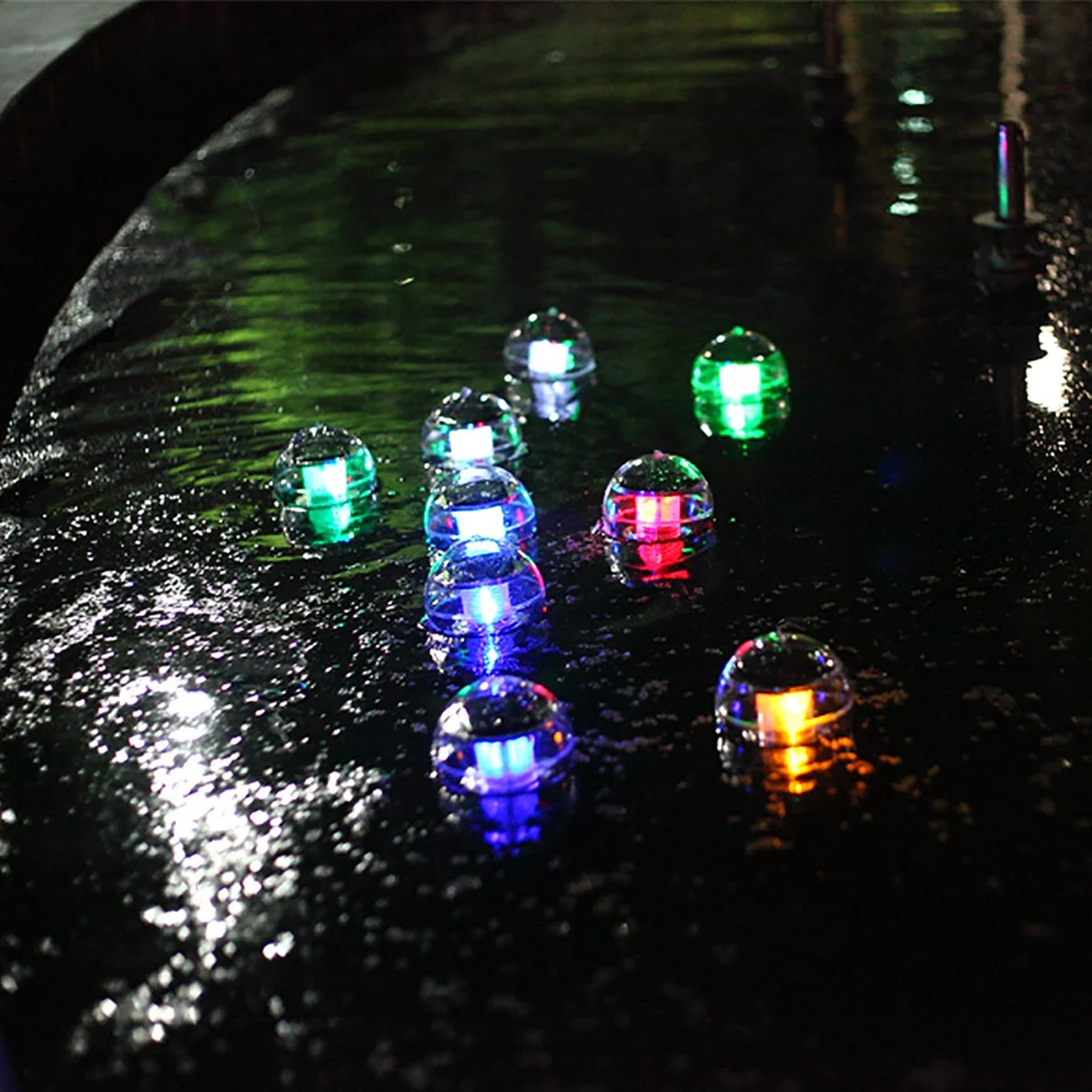 

2 pcs Solar Lights Pond Pool Lantern Garden Outdoor Night Lighting Globe Round Bright Color Change Automatic Recharge
