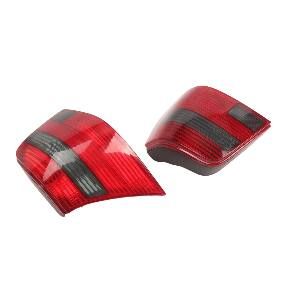 

Car Rear Tail Brake Light Lamp 1J6945111S 1J6945095S 1J6945112S 1J6945096S For VW GOLF MK4 HATCHBACK 1997-2005 Without Bulbs