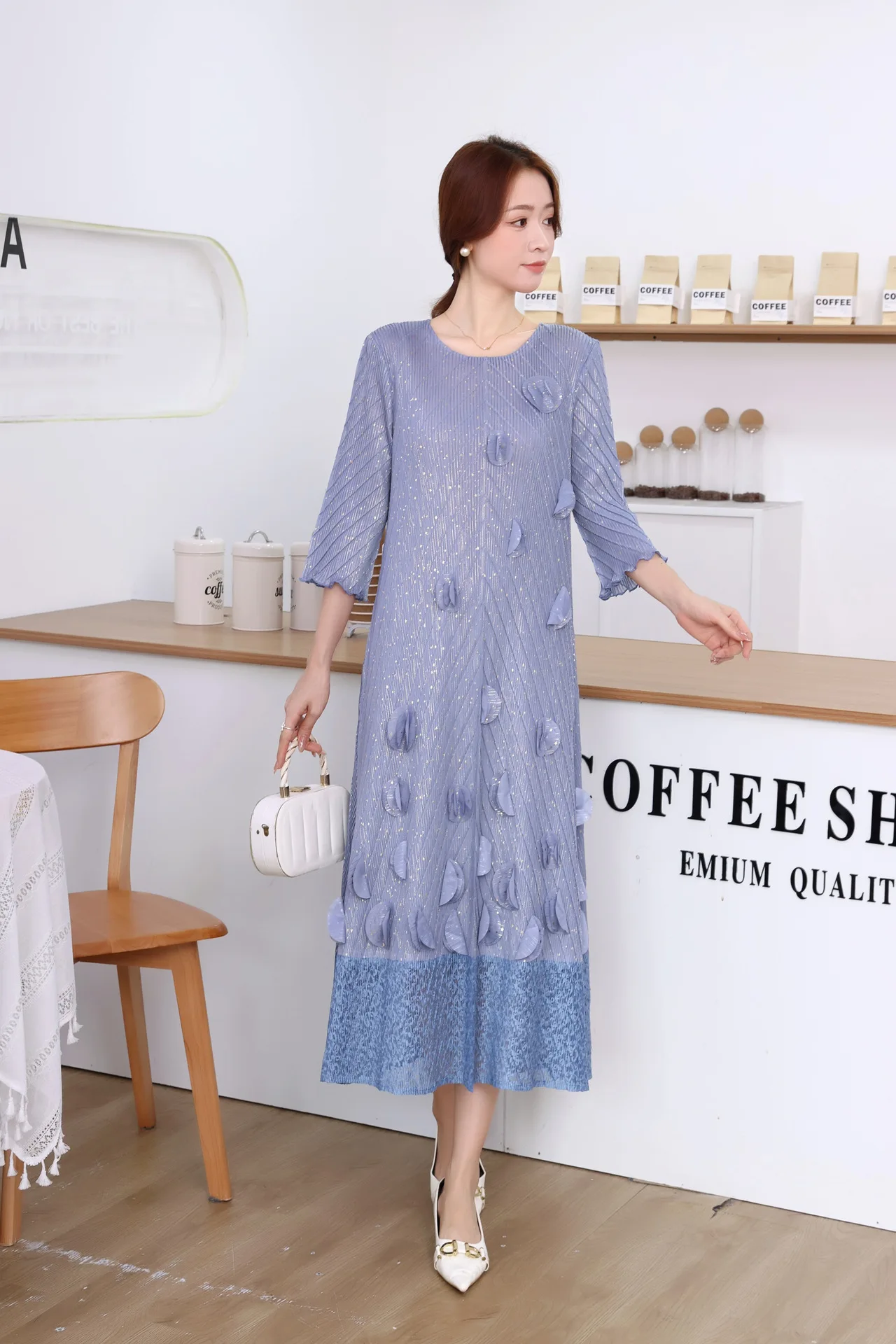 Miyake – robe plissée à fleurs pour femmes, tenue décontractée, ample, tempérament, moyenne et longue, automne 2025