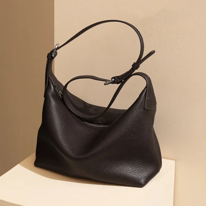 

New Top Layer Cowhide Hobo Commuting Dumpling Large Capacity Fashionable Casual Leather Women's Crossbody Female Top-handles Bag